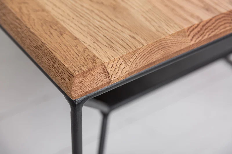 Table basse en bois massif ARCHITECTURE 110cm chêne huilé structure métal noir avec étagère