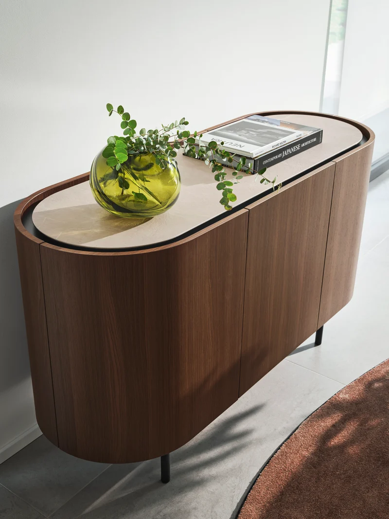 Bahut Lake | Buffet design 4 portes avec plateau en céramique et piètement métal