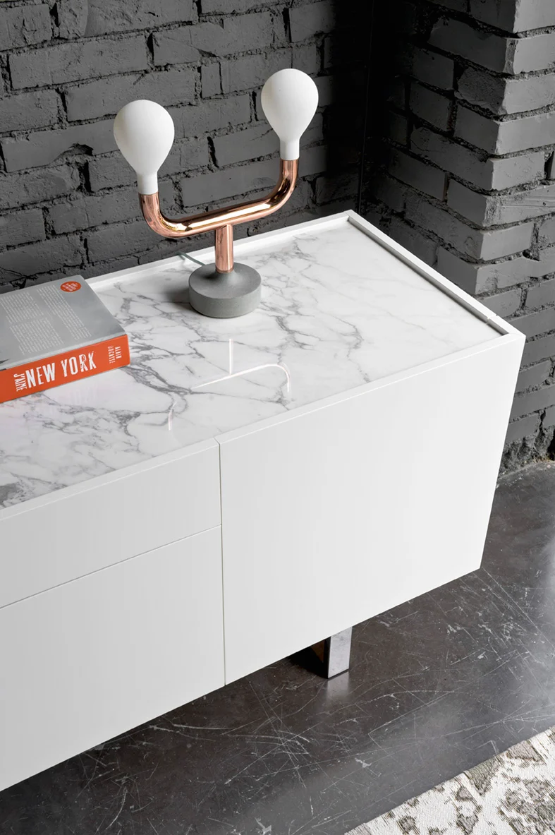 Bahut Horizon | Buffet design en bois avec plateau en céramique et piètement métal