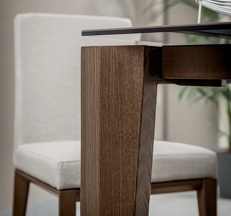 Table Alpha extensible | Table design en céramique avec ouverture guidée