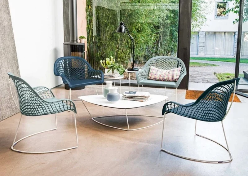 Table basse - Design - Plateau triangulaire - Guapa