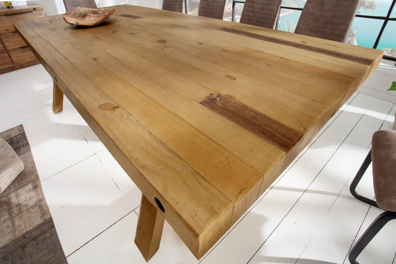 Table à manger solide FINCA 240 cm vintage marron en pin recyclé design industriel