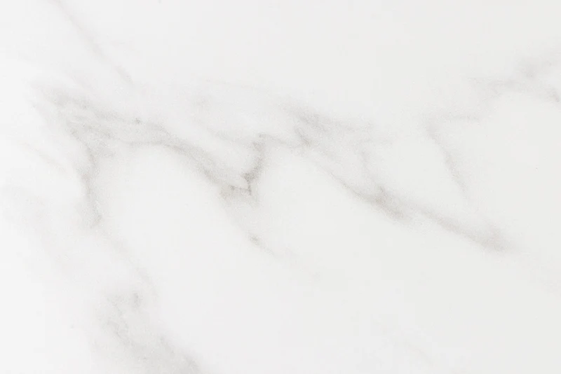 Table à manger MILANO 160cm marbre blanc céramique structure métal noir