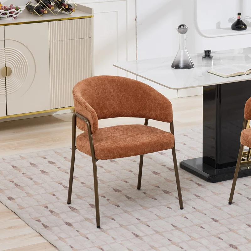 Chaise de salle à manger en chenille orange avec accoudoirs, pieds en laiton antique FLAREMERID